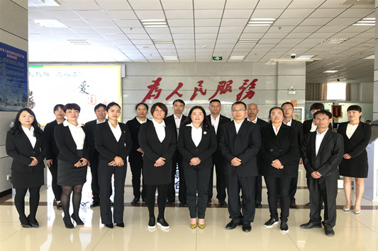 372aef959b09258259f5a8c518ff965_副本.jpg